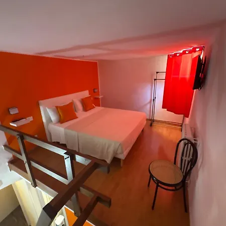 Agroom ゲストハウス バーリ